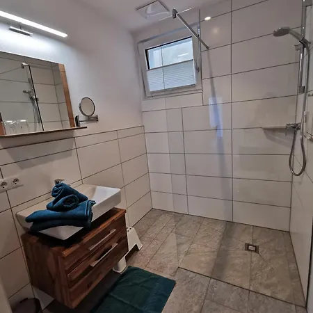 Feine Bleibe Эбен (Понгау)